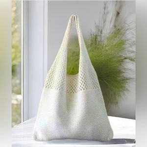🎉HOST PICK🎉 Crocheted fabric market bag NWOT